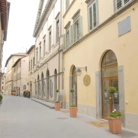 Residenza D'Epoca Palazzo Magi 4* Sansepolcro