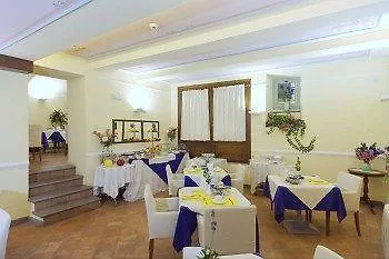 Residenza D'Epoca Palazzo Magi Bed & Breakfast 4*