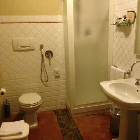 Residenza D'Epoca Palazzo Magi Bed & Breakfast 4*